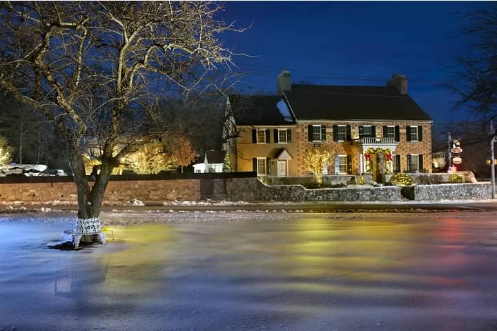 Winter Things to Do in Lancaster PA, Historic Smithton Inn