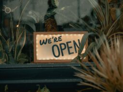 Restaurants Open Sign
